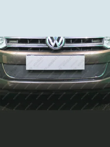 Зимняя заглушка решетки радиатора (с 3-мя горизонтальными ребрами жесткости) Стрелка11 (черная)  