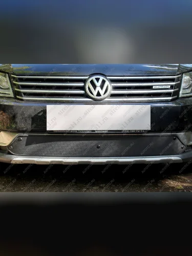 Зимняя заглушка решетки радиатора (AllTrack) Стрелка11 (черная) Volkswagen Passat B7 седан (2010-2015)
