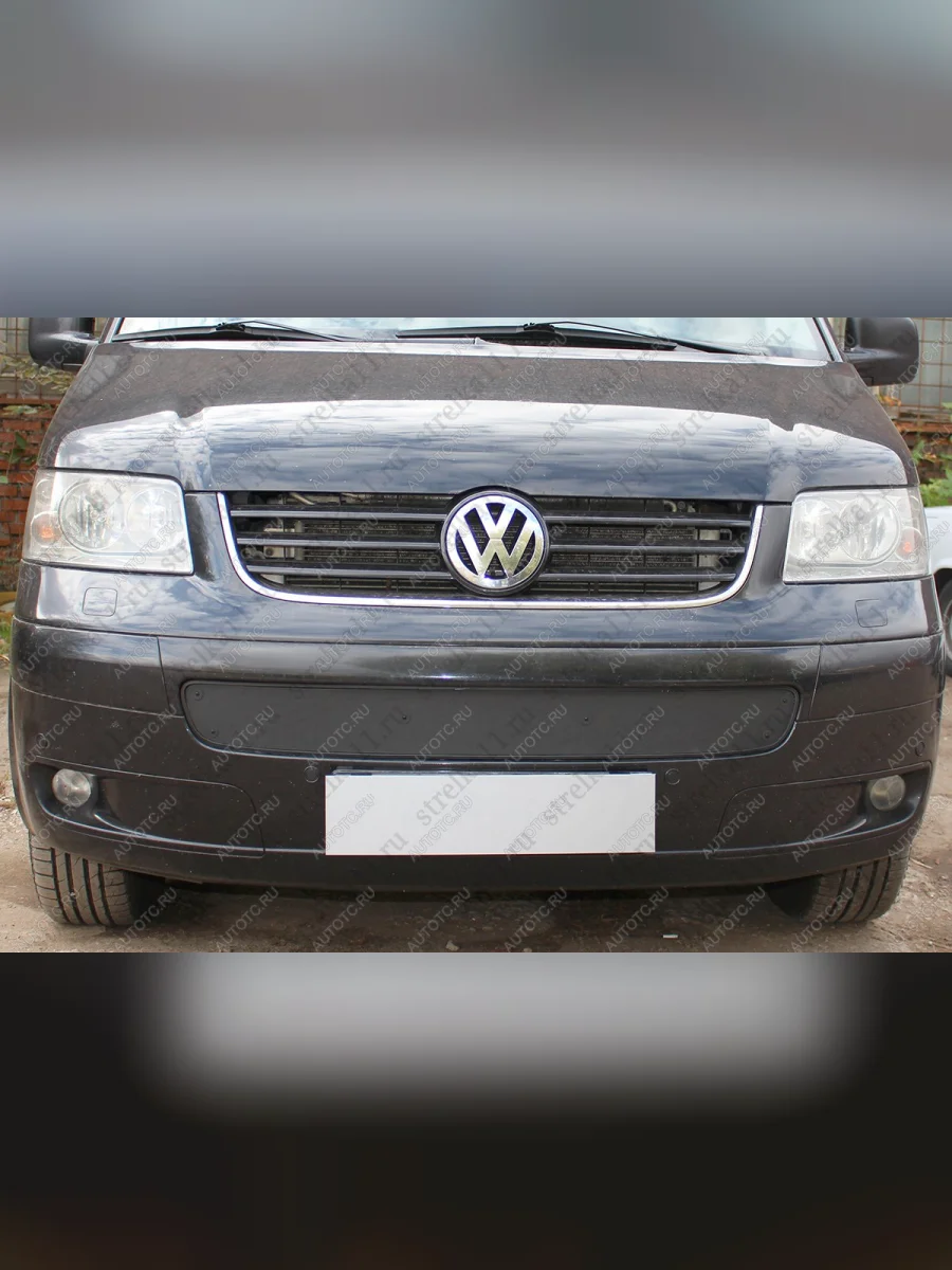 Зимняя заглушка решетки радиатора Стрелка11 Volkswagen Multivan T5  дорестайлинг (2003-2009) (черная)  в Перми Пермском крае
