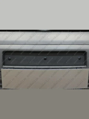 Зимняя заглушка решетки радиатора Стрелка11 (черная) Volkswagen Transporter T5 дорестайлинг (2003-2009)