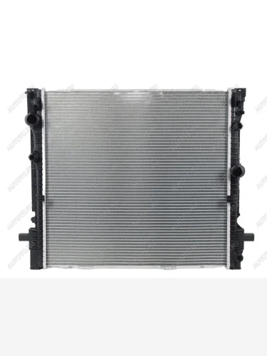 Радиатор SAT BMW X3 G01 дорестайлинг (2017-2021)