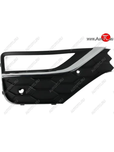 Правая решетка переднего бампера (с отверстием под ПТФ, пр-во Китай) CHINA (рамка хром) Volkswagen Amarok рестайлинг (2016-2022)