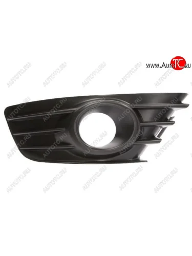 Правая решетка переднего бампера (с отверстием под ПТФ, пр-во Китай) CHINA CITROEN C4  дорестайлинг, хэтчбэк 5 дв. (2004-2008)