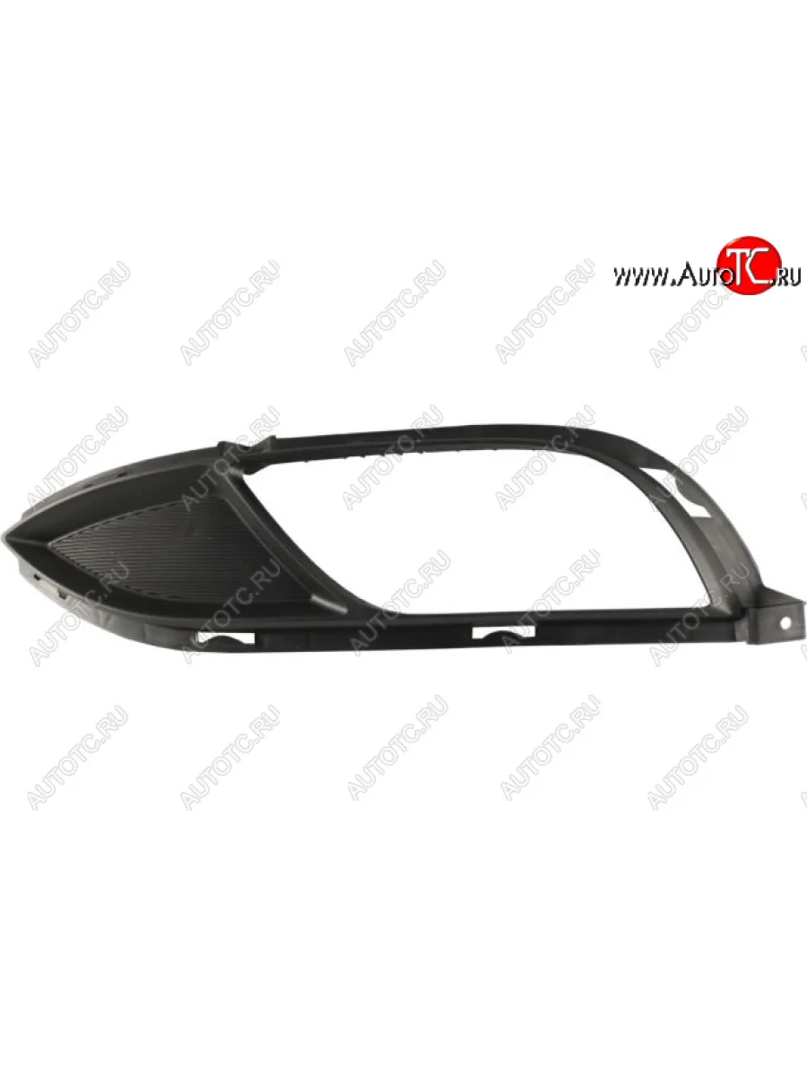 Правая решетка переднего бампера (с отверстием под ПТФ, пр-во Китай) CHINA KIA Cerato 3 YD дорестайлинг седан (2013-2016)  в Керчи Республика Крым