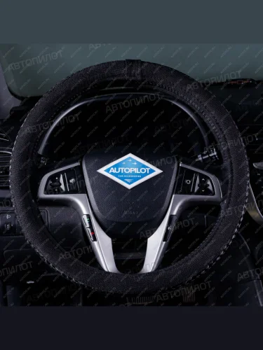 Оплётка на руль (37-39см BLW-028 кож/зам+текстиль) Автопилот Opel Astra H универсал рестайлинг (2007-2015) (черный)