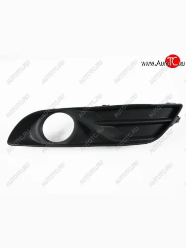 Правая решетка переднего бампера (с отверстием под ПТФ, пр-во Китай) CHINA Nissan Sentra 7 B17 седан (2014-2017)