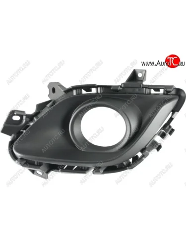 Правая решетка переднего бампера (с отверстием под ПТФ, пр-во Тайвань) TYG Mazda 6 GJ дорестайлинг седан (2012-2015)