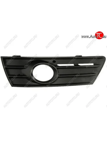 Правая решетка переднего бампера (с отверстием под ПТФ, пр-во Тайвань) TYG Volkswagen Passat CC дорестайлинг (2008-2012)