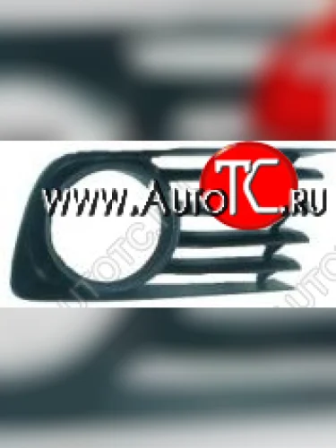 Правая решетка переднего бампера (с отверстием под ПТФ, пр-во Тайвань) TYG Toyota Prius XW20 дорестайлинг (2003-2005)