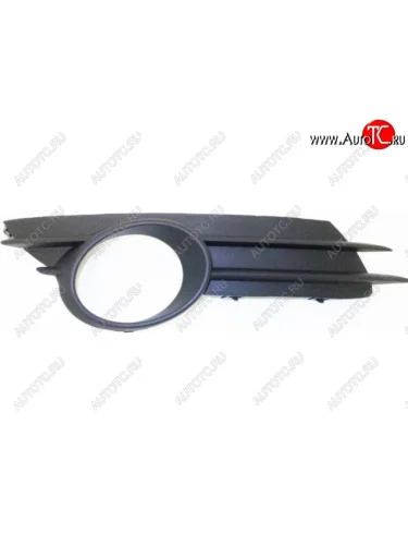 Правая решетка переднего бампера (с отверстием под ПТФ, пр-во Тайвань) TYG Opel Corsa D   дорестайлинг, хэтчбэк 5 дв. (2006-2010)