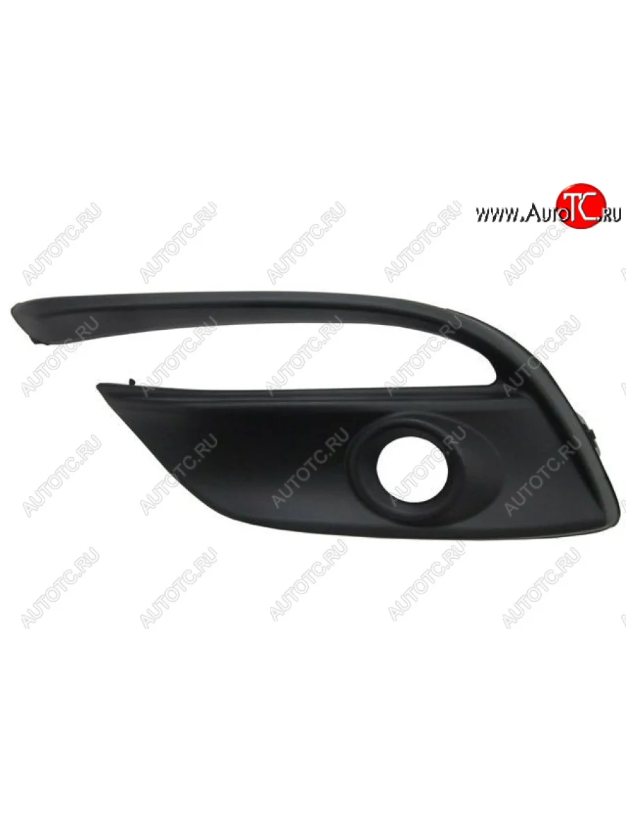 Левая решетка переднего бампера (с отверстием под ПТФ, пр-во Китай) CHINA Mazda 3/Axela BM рестайлинг седан (2016-2019)  в Керчи Республика Крым