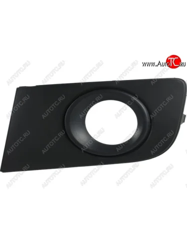 Левая решетка переднего бампера (с отверстием под ПТФ, пр-во Китай) CHINA Volkswagen Amarok дорестайлинг (2009-2016)