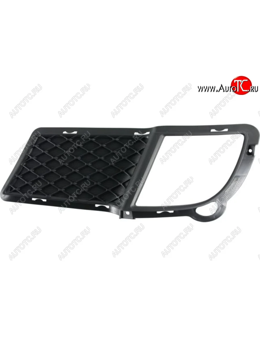 Левая решетка переднего бампера (с отверстием под ПТФ, пр-во Китай) CHINA KIA Cerato 2 TD седан (2008-2013)  в Перми Пермском крае