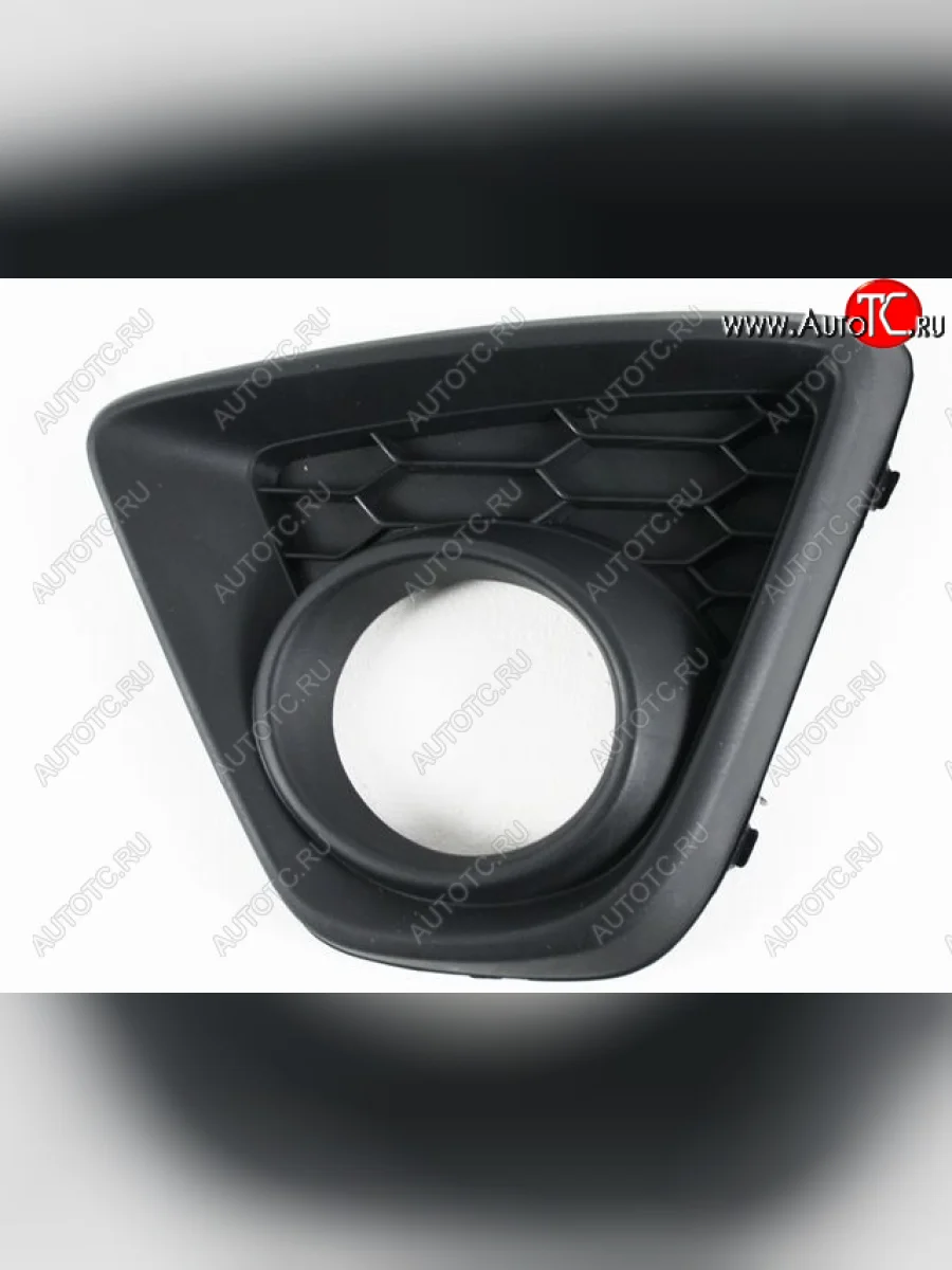 Левая решетка переднего бампера (с отверстием под ПТФ, пр-во Китай) BodyParts Mazda CX-5 KE дорестайлинг (2011-2014)  в Керчи Республика Крым