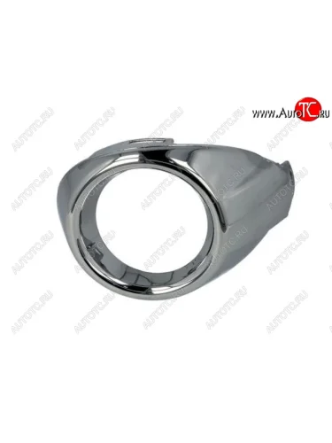 Левая решетка переднего бампера (с отверстием под ПТФ, пр-во Тайвань) TYG (хром) Ford Focus 3 седан дорестайлинг (2011-2015)