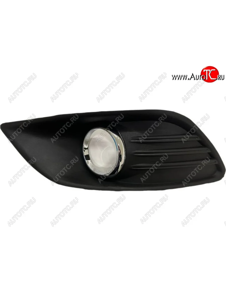 Левая решетка переднего бампера (с отверстием под ПТФ, пр-во Китай) BODYPARTS  Ford Focus 2 седан рестайлинг (2007-2011) (молдинг хром)  в Керчи Республика Крым