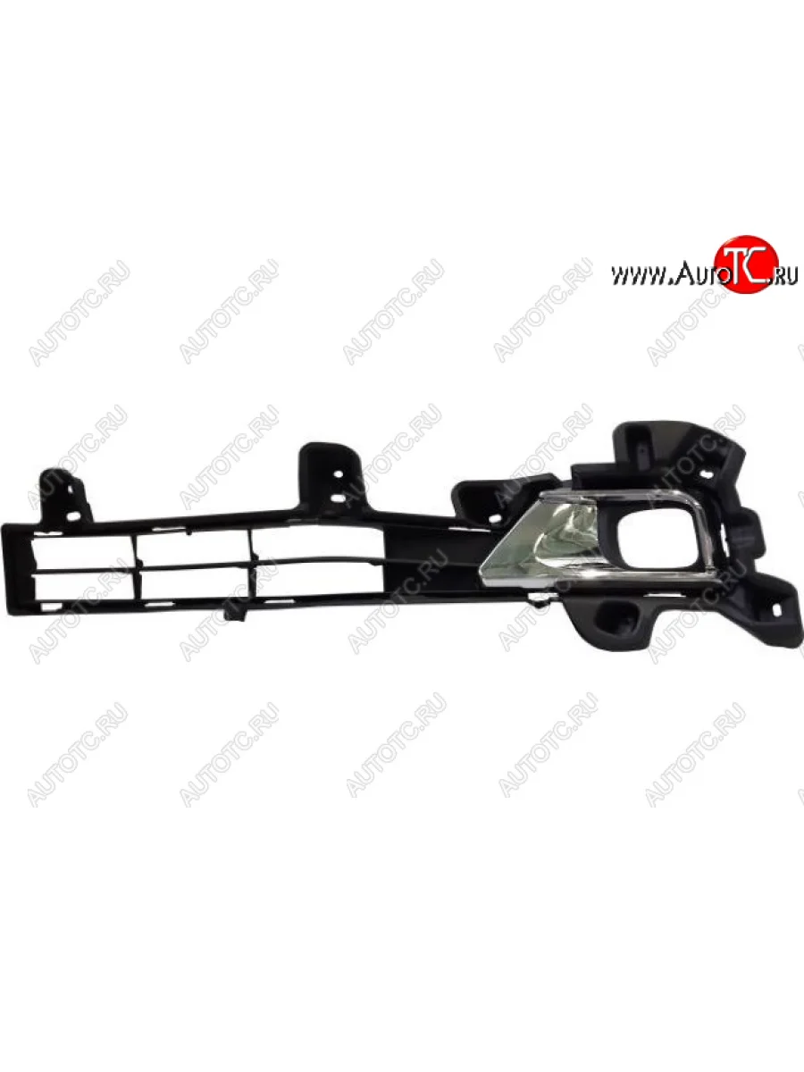 Правая решетка переднего бампера (с отверстием под ПТФ, пр-во Китай) BODYPARTS Toyota Land Cruiser 200 2-ой рестайлинг (2015-2021) (молдинг хром)  в Керчи Республика Крым