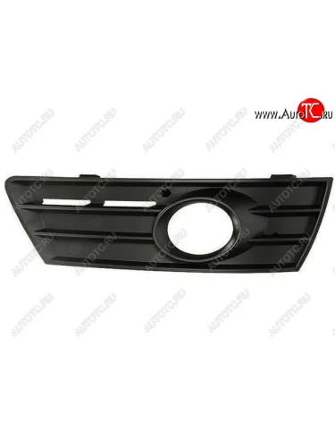 Левая вставка переднего бампера (с отверстием под ПТФ, пр-во Тайвань) TYG Volkswagen Passat CC дорестайлинг (2008-2012)