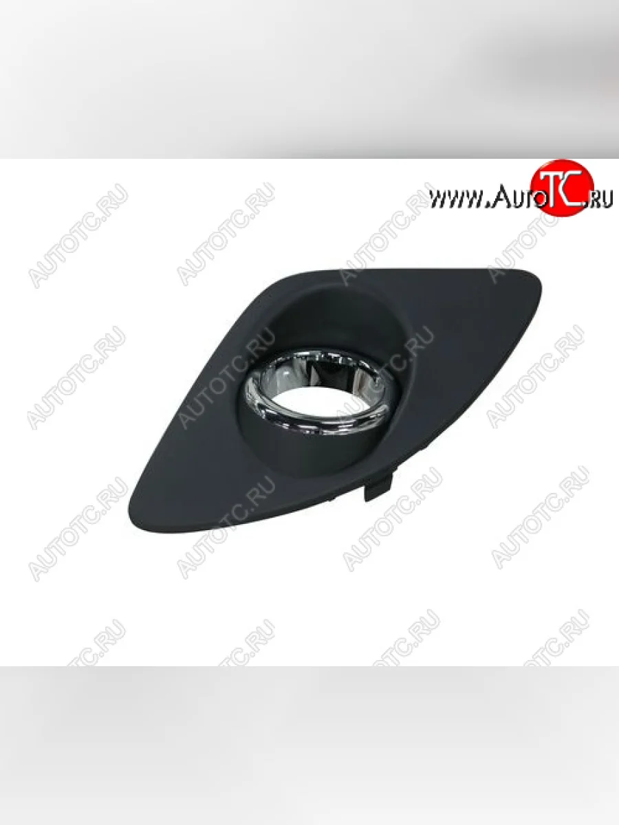 Левая вставка переднего бампера (с отверстием под ПТФ, пр-во Тайвань) API KIA Ceed 1 ED дорестайлинг, хэтчбэк 5 дв. (2006-2010) (молдинг хром)  в Воронеже Воронежской области