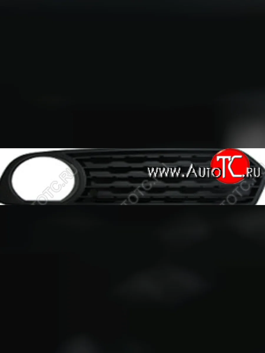 Правая решетка переднего бампера (с отверстием под ПТФ, пр-во Китай) BODYPARTS BMW 1 серия F20 хэтчбэк 5 дв. дорестайлинг (2012-2015)  в Керчи Республика Крым