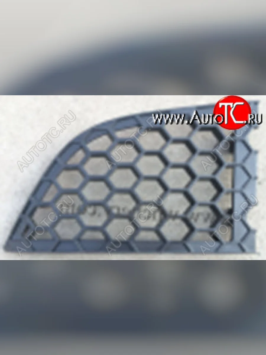 Правая решетка переднего бампера (пр-во Китай) CHINA Chery Bonus (A13) лифтбэк (2011-2016)  в Керчи Республика Крым