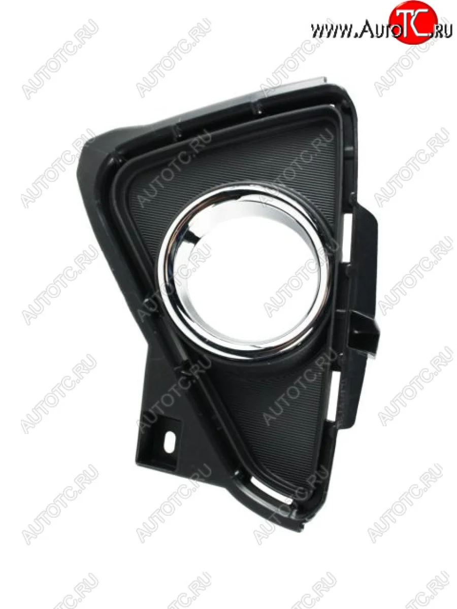 Левая вставка переднего бампера (с отверстием под ПТФ, пр-во Китай) CHINA Toyota RAV4 XA40 5 дв. рестайлинг (2015-2019) (молдинг хром)  в Самаре Самарской области