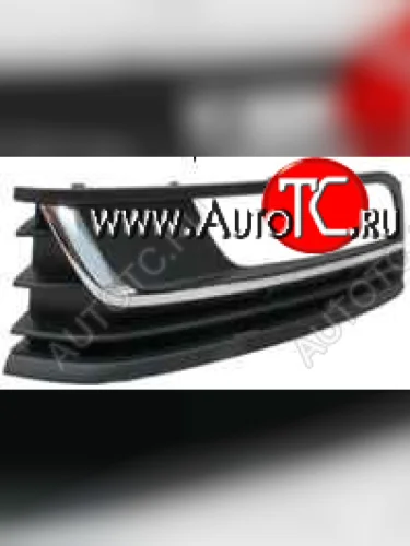 Левая вставка переднего бампера (с отверстием под ПТФ, пр-во Тайвань) TYG (молдинг хром) Volkswagen Passat B7 седан (2010-2015)