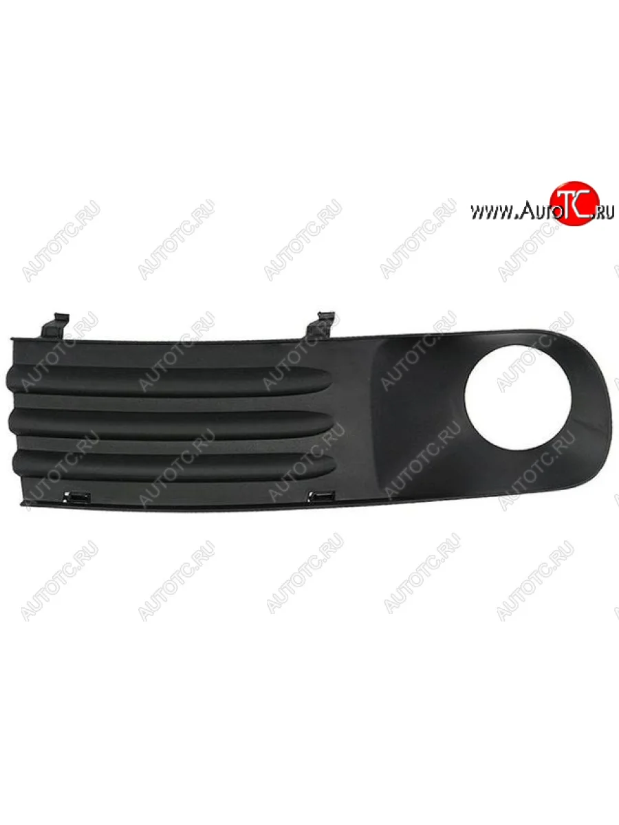 Левая вставка переднего бампера (с отверстием под ПТФ, пр-во Тайвань) TYG Volkswagen Transporter T5 дорестайлинг (2003-2009)  в Самаре Самарской области