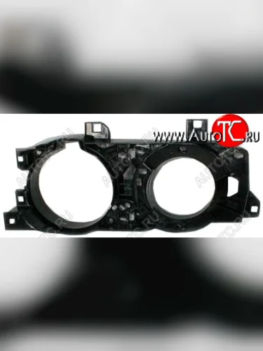 Левый кронштейн передней фары (пр-во Тайвань) API BMW 5 серия E34 седан дорестайлинг (1988-1994)