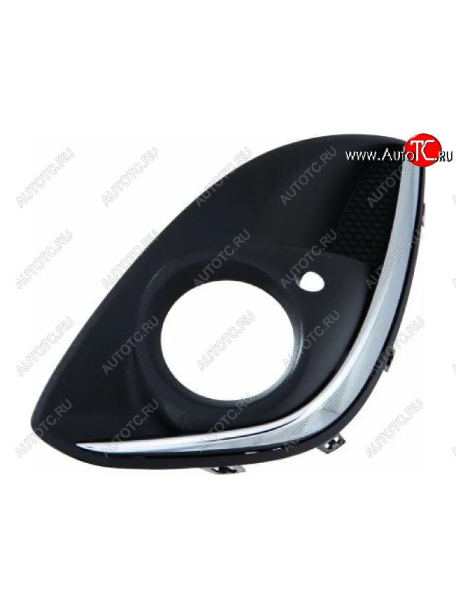 Левая вставка переднего бампера (с отверстием под ПТФ, пр-во Тайвань) TYG Opel Corsa D  2-ой рестайлинг, хэтчбэк 5 дв. (2011-2014) (молдинг хром)  в Воронеже Воронежской области