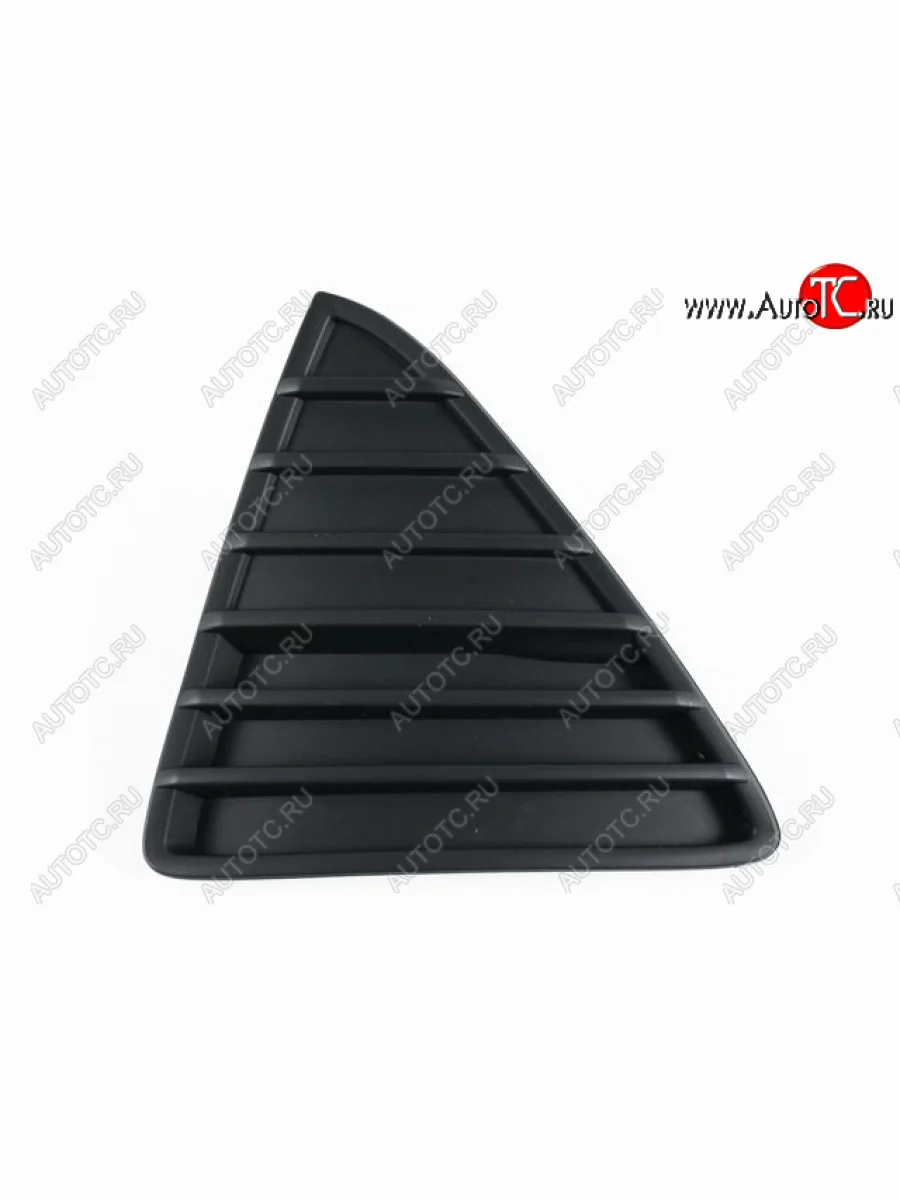 Левая вставка переднего бампера (пр-во Тайвань) LOMAPLAST Ford Focus 3 седан дорестайлинг (2011-2015)  в Керчи Республика Крым