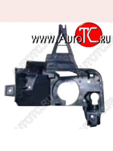 Левый кронштейн крепления ПТФ (пр-во Китай) BODYPARTS Toyota Land Cruiser 200 дорестайлинг (2007-2012)