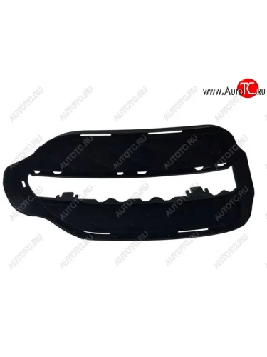 Правая вставка переднего бампера (с отверстием под ПТФ, пр-во Тайвань) HENGFU Mercedes-Benz GLK class X204 рестайлинг (2012-2015)