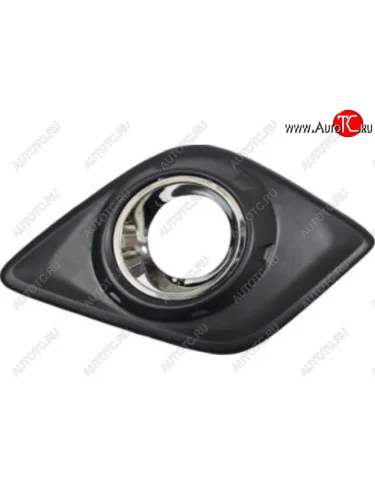 Правая вставка переднего бампера (с отверстием под ПТФ, пр-во Китай) BODYPARTS (хром) Toyota Hilux AN120 дорестайлинг (2016-2020)