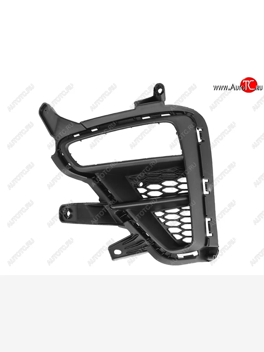 Левая вставка переднего бампера (с отверстием под ПТФ) SAT KIA Cerato 4 BD дорестайлинг седан (2018-2021)  в Перми Пермском крае