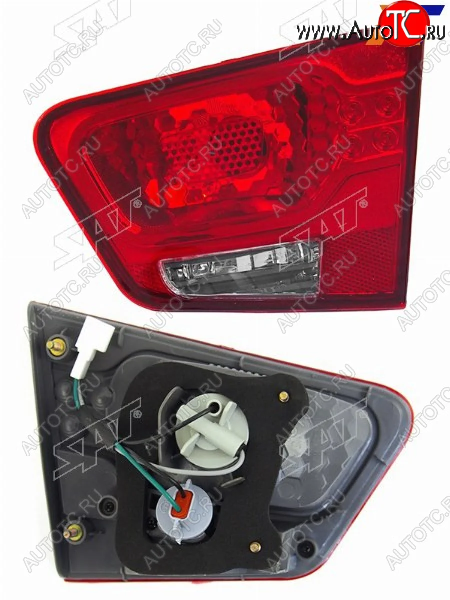 Правый фонарь в крышку багажника SAT  KIA Cerato (2008-2013) 2 TD  в Керчи Республика Крым