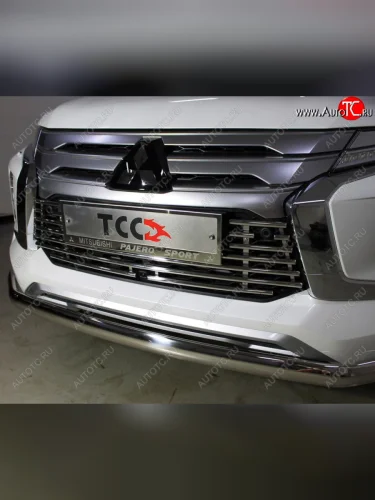 Декоративная вставка переднего бампера ТСС Тюнинг (d 16 мм) Mitsubishi Pajero Sport  QF (2019-2022) рестайлинг