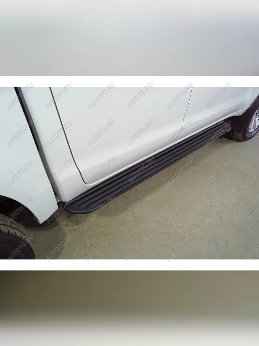 Пороги алюминиевые Slim Line ТСС Тюнинг Sollers ST6 пикап (2023-2025) (Black)  в Керчи Республика Крым