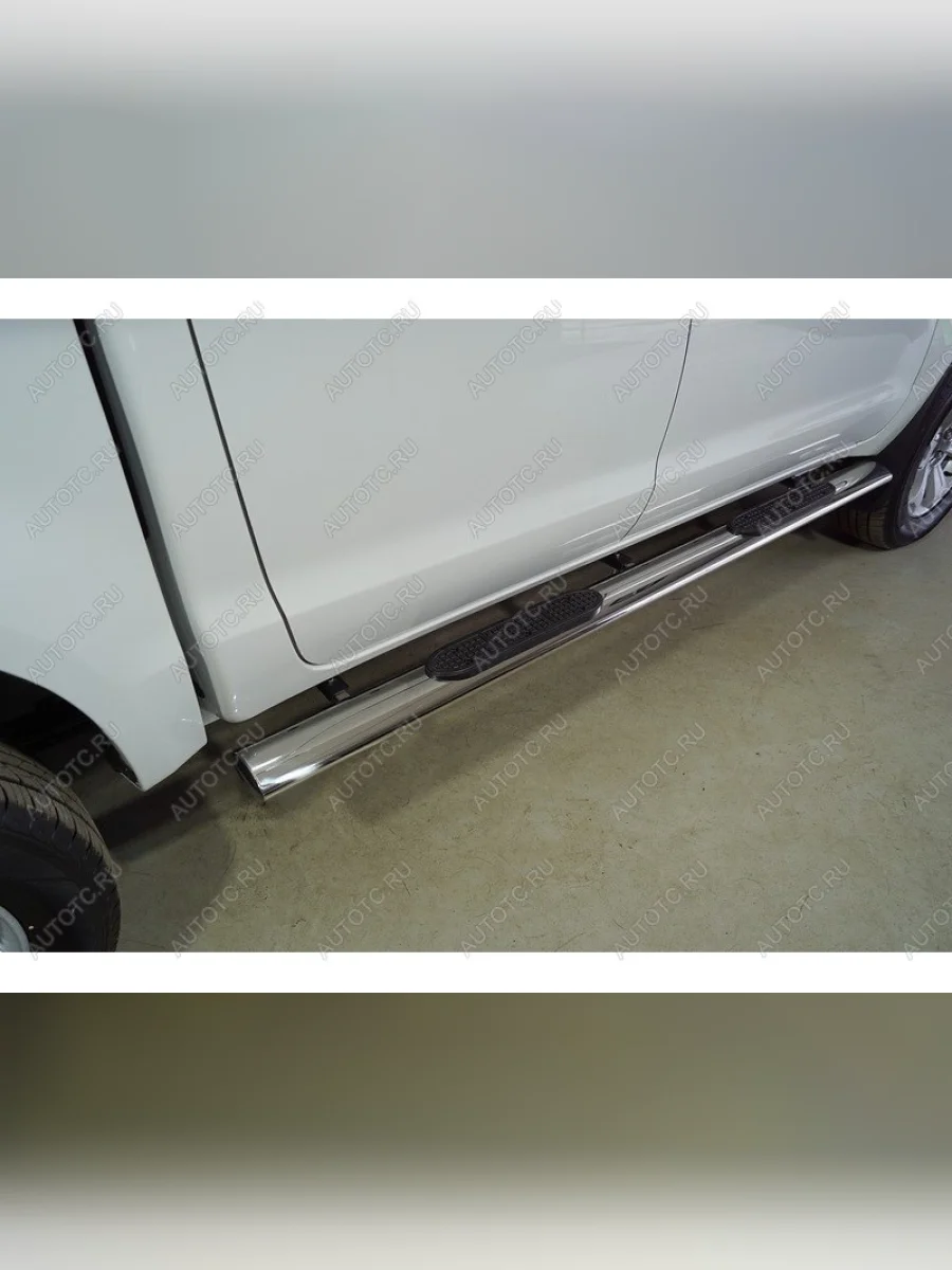 Пороги овальные с накладкой 120*60 мм ТСС Тюнинг Sollers ST6 пикап (2023-2025) (серебро)  в Керчи Республика Крым