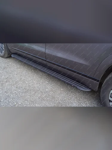 Пороги алюминиевые Slim Line ТСС Тюнинг (Black) JAECOO J8 (2024-2025)