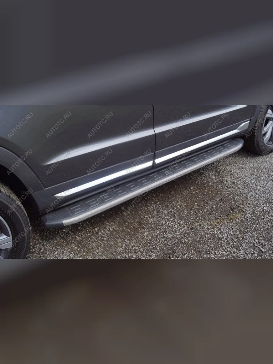 Пороги алюминиевые с пластиковой накладкой ТСС Тюнинг Changan CS95 (2023-2025) (карбон серые)  в Самаре Самарской области