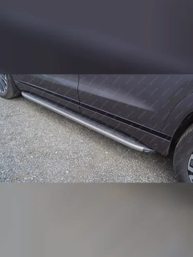 Пороги алюминиевые с пластиковой накладкой ТСС Тюнинг (карбон серые) JAECOO J8 (2024-2025)