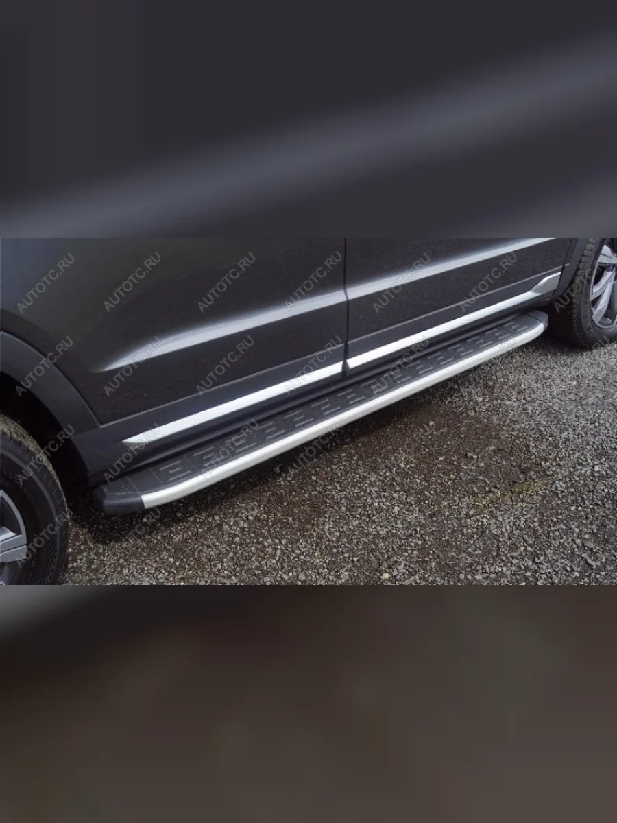 Пороги алюминиевые с пластиковой накладкой ТСС Тюнинг Changan CS95 (2023-2025) (серебро)  в Самаре Самарской области