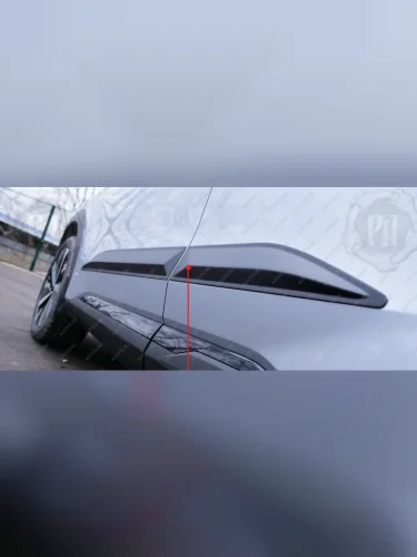 Молдинг двери задний правый Русская Артель (шагрень) Geely Atlas  FX11 (2023-2025)