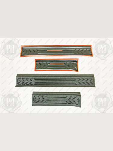 Накладки на внутренние пороги дверей Русская Артель (шагрень) Tank 300 (2020-2025)