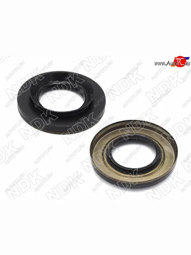 Сальник хвостовика заднего редуктора NISSAN PATROL Y62 VK56  10- NDK 2515004106