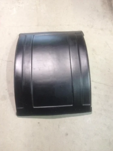 Крылья IVECO (верхняя часть)  npl-gr-02-37