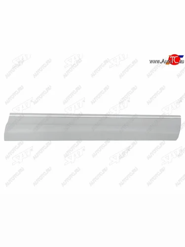 Передняя правая накладка двери SAT (с хром полоской) Audi Q7 4L рестайлинг (2009-2015)