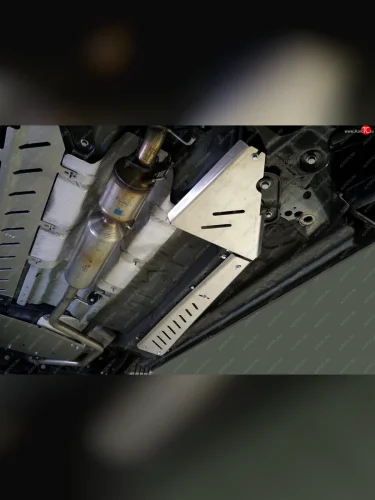 Защита трубок кондиционера (алюминий) 4м Jetour X90 Plus 2WD 2023