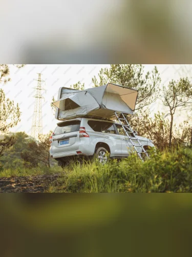 Палатка на крышу автомобиля (лестница, 210х165х100) РИФ Hard  (корпус белый, тент серый) Seat Toledo Mk2 седан (1998-2005)